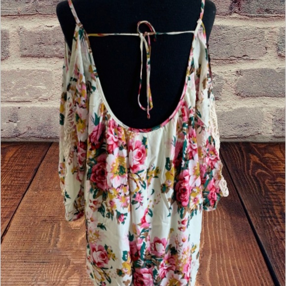 Women’s Umgee floral shirt tunic size large - Picture 4 of 7